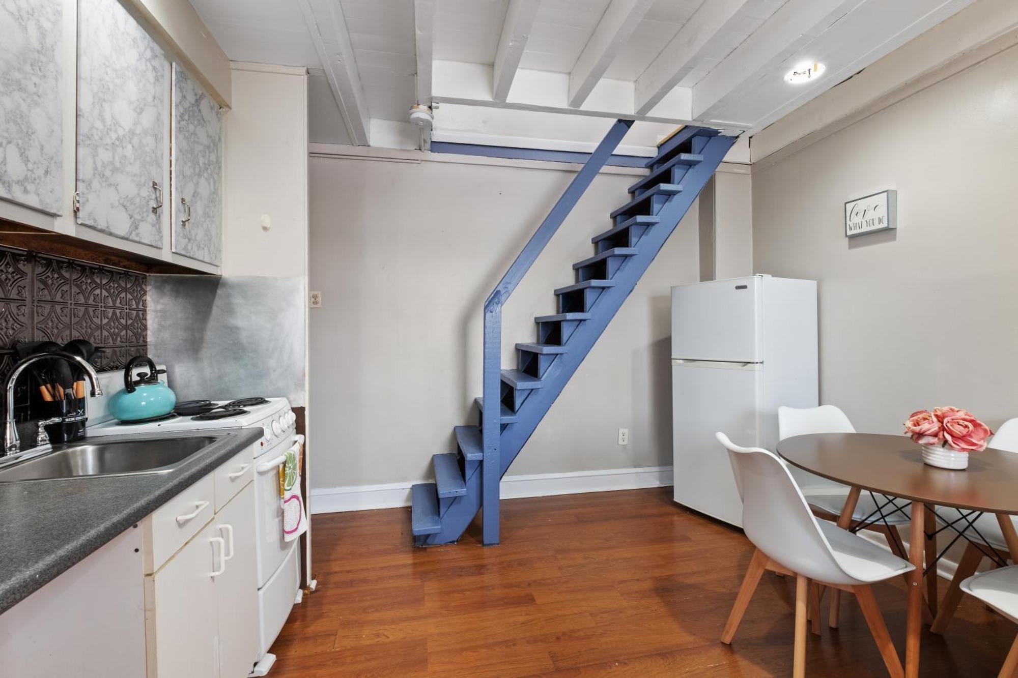 Modern Loft In Center City Филадельфия Экстерьер фото