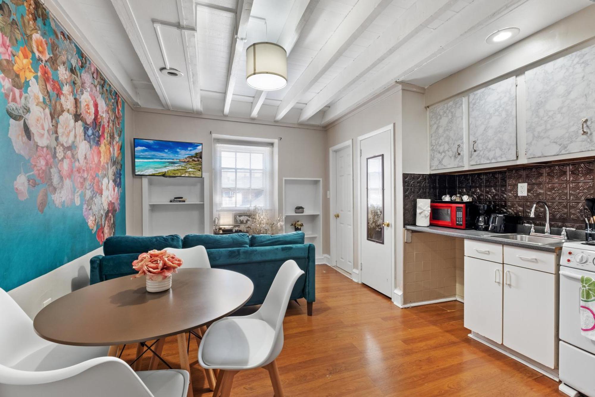 Modern Loft In Center City Филадельфия Экстерьер фото