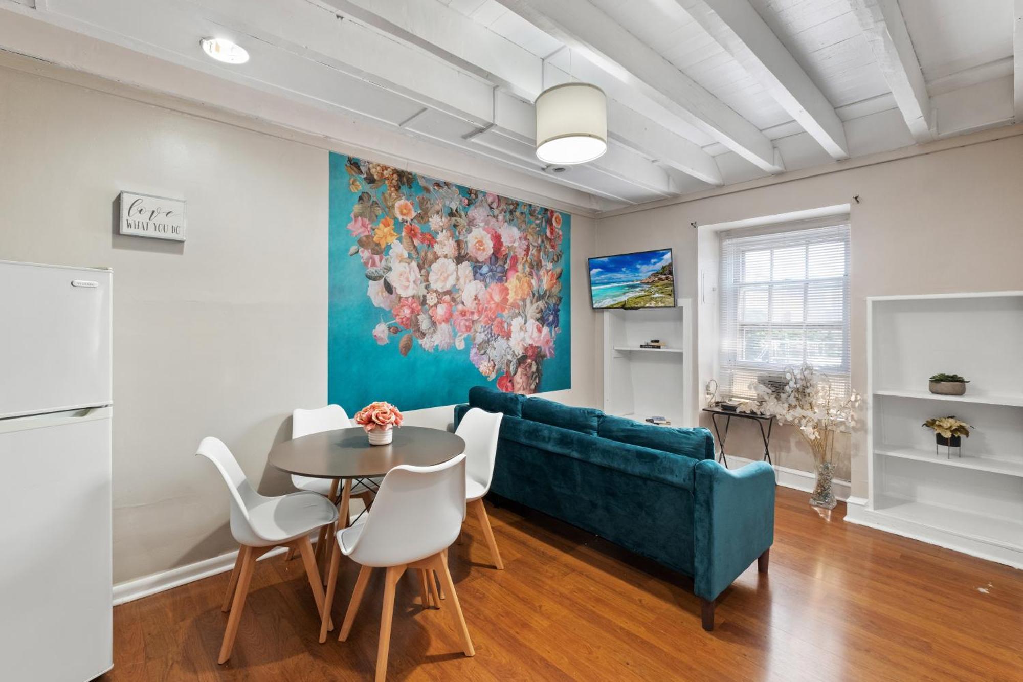 Modern Loft In Center City Филадельфия Экстерьер фото